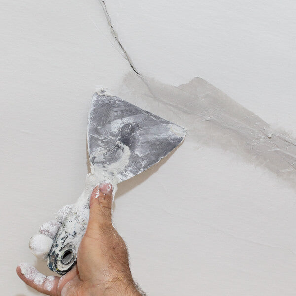fixing-a-crack-on-a-drywall